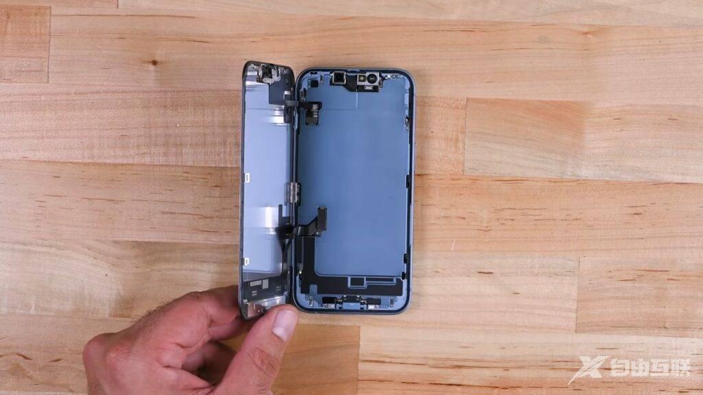 iPhone 15 Pro内部将重新设计维修成本有望降低