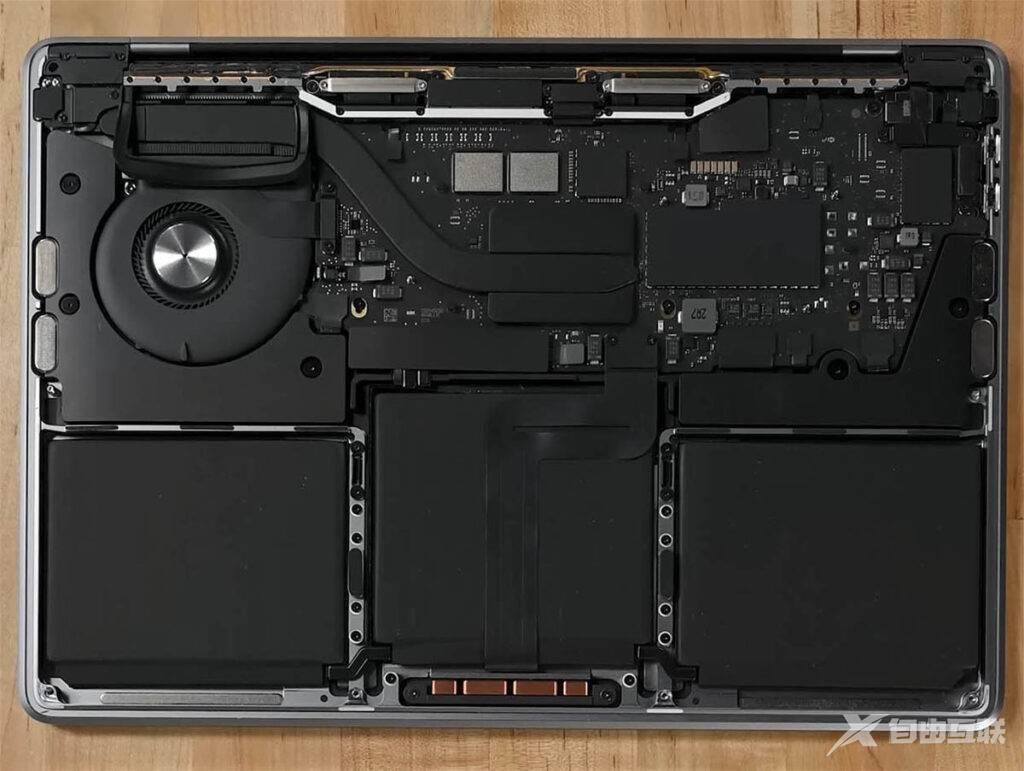 入门级 MacBook Pro M3 被阉割了什么： 7 个重点你要知