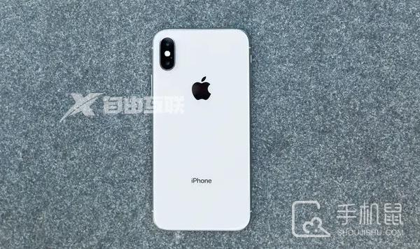 iPhone X要不要更新ios 15.7.1插图1