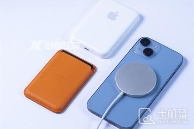 iphone14plus用多少w的充电器插图1