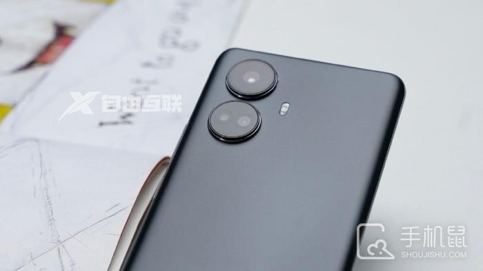 真我Realme 10 Pro+支持屏幕指纹识别功能吗插图1