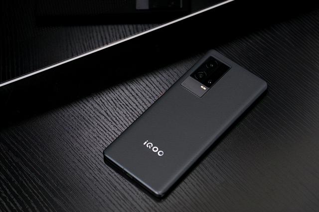 iQOO9Pro后盖材质怎么样？iQOO9Pro后盖材质介绍截图