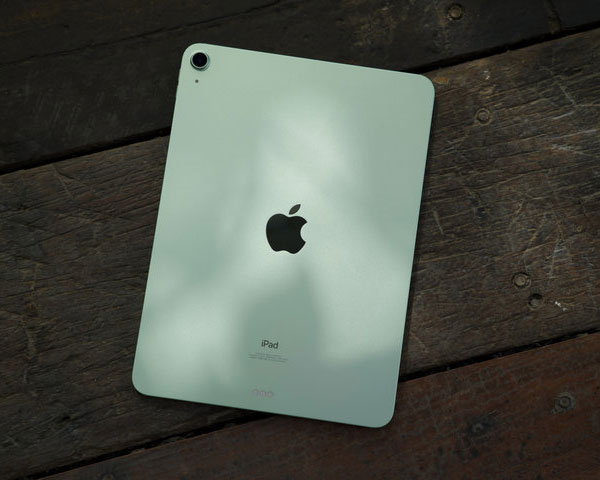 iPad Air 4 值得购买吗？和 iPad Pro 有什么区别？