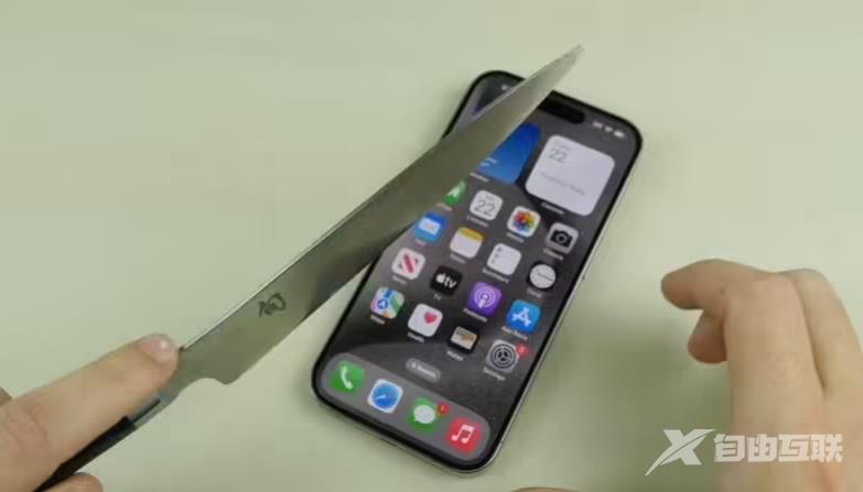 钛合金好还是不锈钢好？钛合金边框的iPhone15 Pro耐用性怎么样？