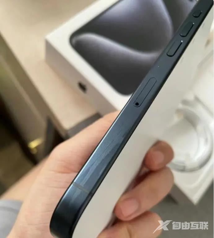 今年的iPhone 15问题多吗？iPhone 15翻车事件汇总