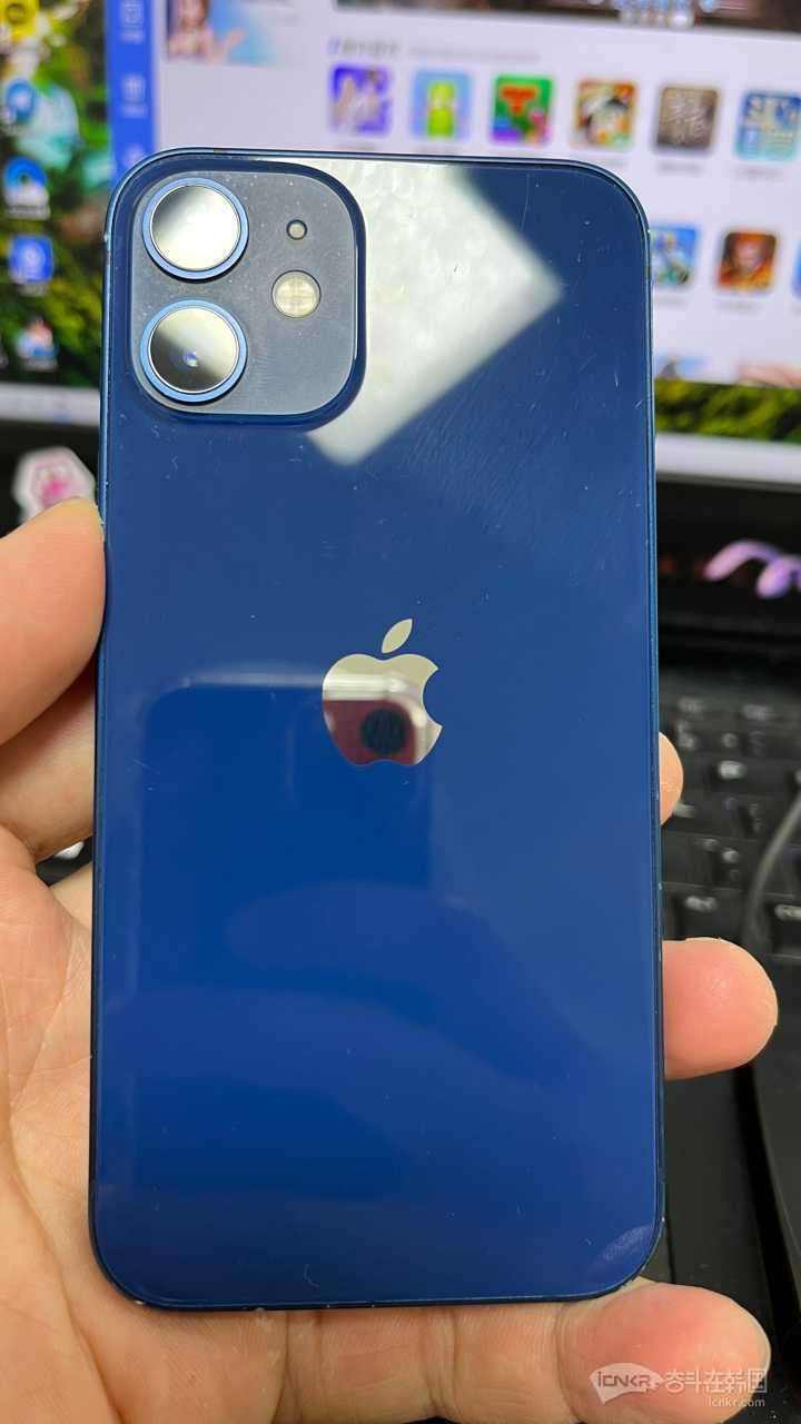 iphone12屏幕磨损 iPhone12屏幕容易碎吗