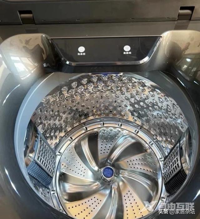 波轮洗衣机好还是滚筒式洗衣机好（滚筒洗衣机和波轮洗衣机优劣对比）(3)