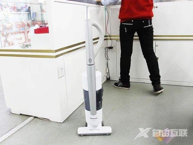 吸尘器哪个品牌好车用（2022戴森吸尘器选购指南）(3)