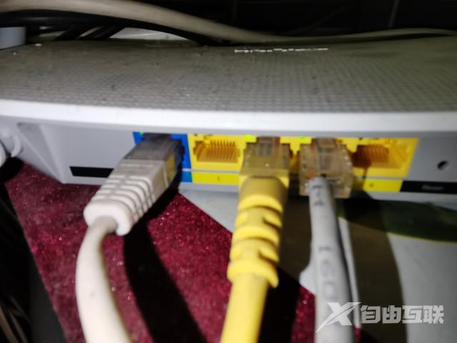 如何在手机上修改wifi密码（自己安装WiFi和改名改密码的方法）(2)