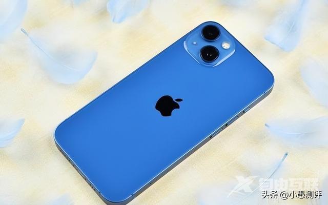 iphone13多少钱一台（苹果iPhone13跌至4899元）(2)