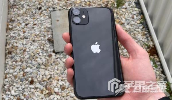 iPhone 11是双卡双待手机吗