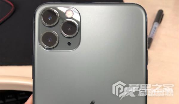 iPhone 11 Pro Max是什么充电接口