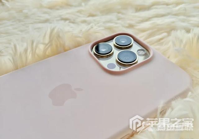 iPhone13promax玩和平精英被刘海屏挡住了解决办法