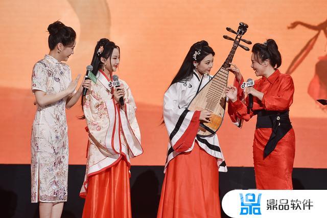 抖音上改歌词翻唱是怎么弄的(可以改歌词的翻唱软件)
