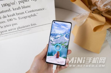 OPPOReno7Pro是曲面屏吗-屏幕有什么优势