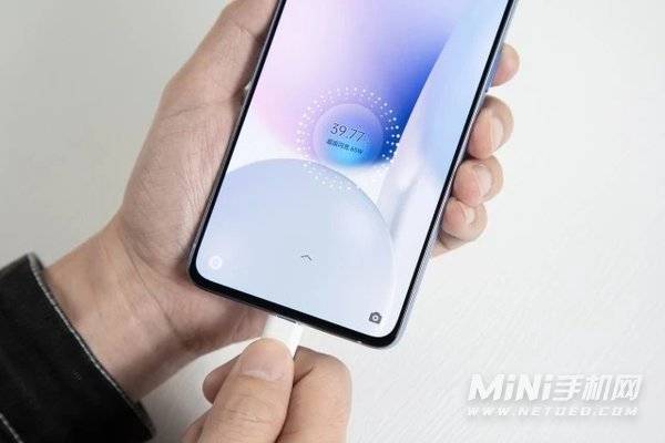 OPPOReno7Pro和华为nova9Pro哪个好-有什么区别-参数对比