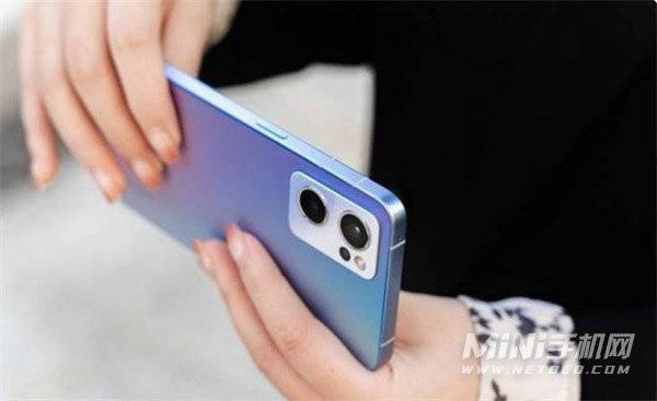 OPPOReno7全面测评-真机上手测评