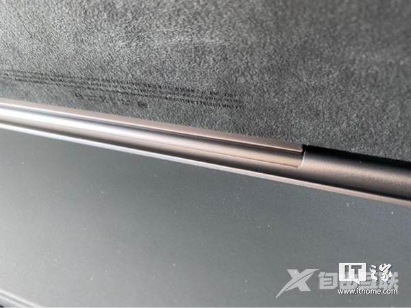 [经验] 苹果 iPad Pro 2020 款妙控键盘国行开箱：重量首曝