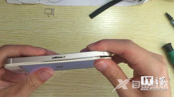 [iPhone] 【首发】 苹果 iPhone 5s & SE 拆解及改装散热教程