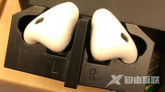 苹果 AirPods 新维修工具上线：可区分是污垢堵塞还是硬件故障