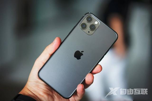 原来iPhone手机这么好用！点2下屏幕就能长截屏，实用又方便