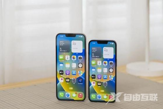 iphone14plus是直屏还是曲屏