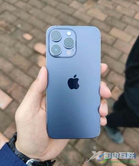 ​iPhone13查看自带的数据线信息的教程