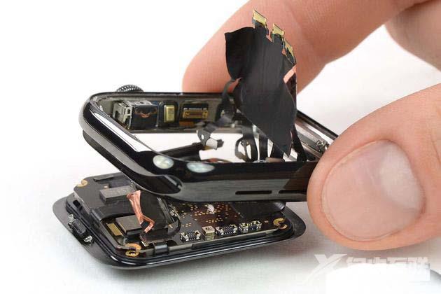 苹果AppleWatch Series 5拆机测评 容量提升了10%
