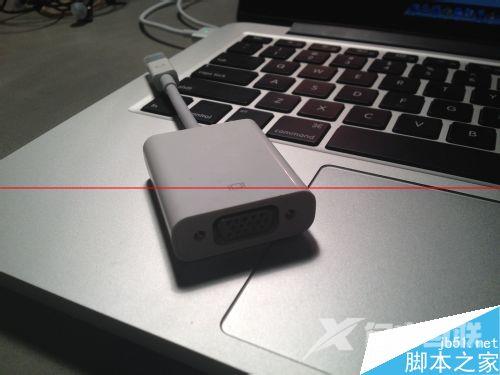 Macbook笔记本怎么连接投影仪?